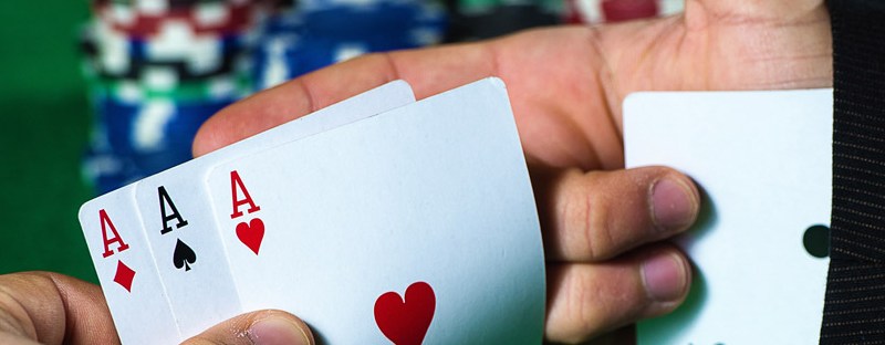 Panduan Menang Di Situs Poker Pulsa Dengan Gampang Serta Aman